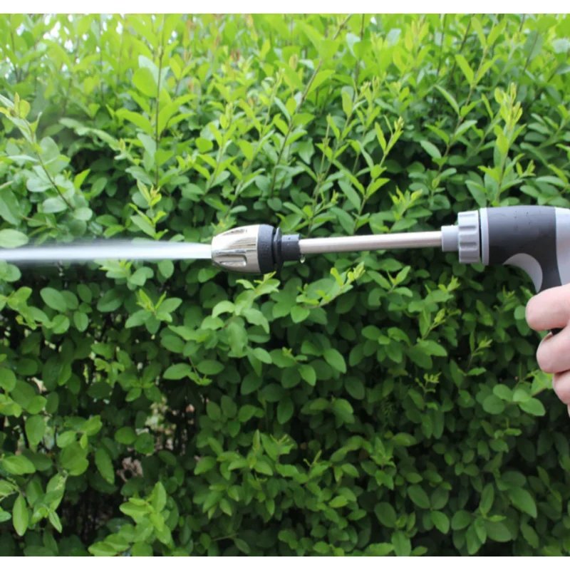 Attach Jetterix to a standard garden hose